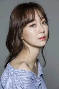 Ли Юён (Lee Yoo Young)