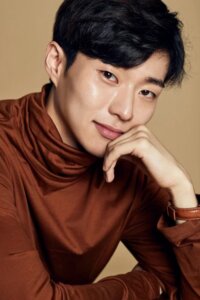Юн Джонсок (Yun Jong Seok)
