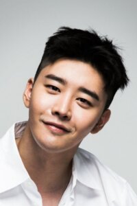 Ким Гвон (Kim Kwon)