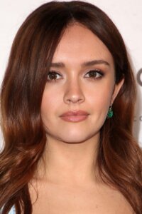 Оливия Кук (Olivia Cooke)
