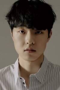 Ким Донхви (Kim Dong Hwi)
