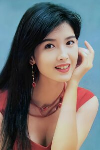 Вивиан Чоу (Vivian Chow)