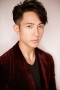 У Чунь (Wu Chun)