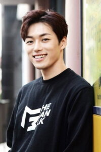 Ли Сокхён (Lee Seok Hyeong)
