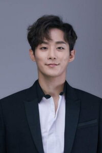 Ли Чхунджу (Lee Choong Joo)