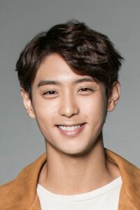У Хён (Woo Hyun)