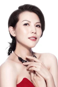 Ада Чои (Ada Choi)