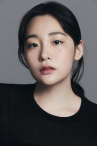 Ким Минха (Kim Min Ha)
