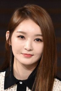Кан Мингён (Kang Min Kyung)